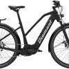 Diamant Zouma Deluxe+ TRA Tiefschwarz Vélo Trekking électrique Femme -Equipement Soldes Boutique 5261485 Diamant Zouma Deluxe TRA Tiefschwarz 2022 E Bike Trekkingrad Damen 1280x1280 1