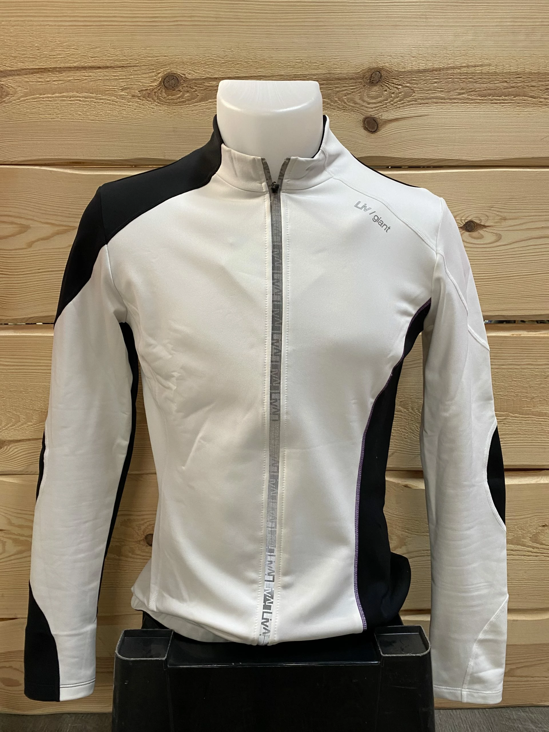 LIV FRAIS LS BRUSHED JERSEY BLACK WHITE - Monvelo.com 3 LIV FRAIS LS BRUSHED JERSEY BLACK WHITE - Monvelo.com